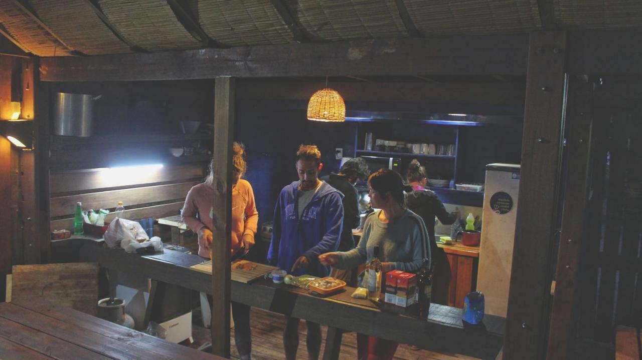 Mar De Fondo Hostel Punta Del Diablo Εξωτερικό φωτογραφία